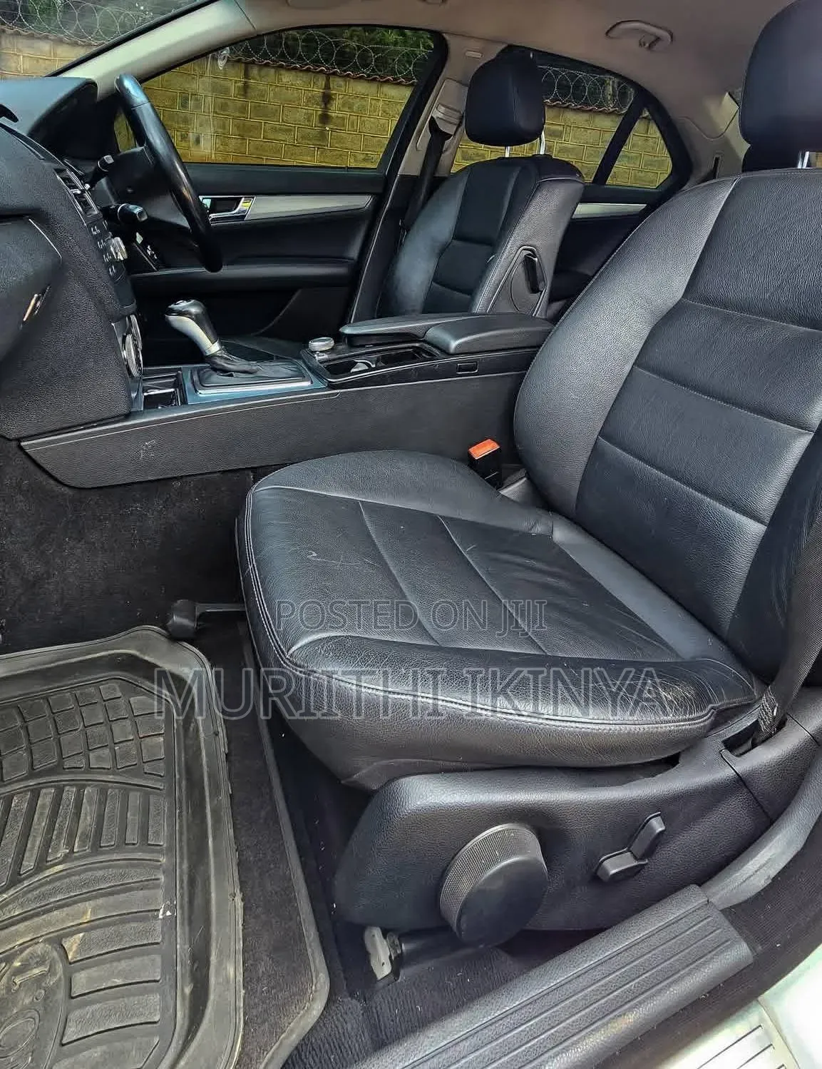 Mercedes-Benz C200 2010 Silver
