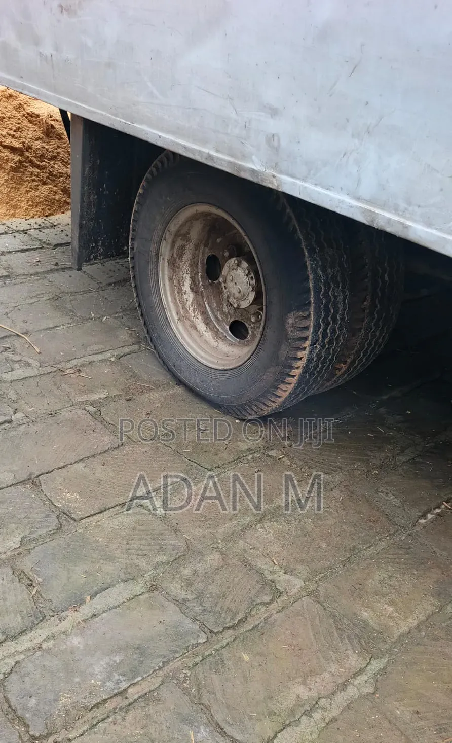 Mitsubishi Canter 2018 White