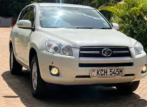 Toyota RAV4 2009 White