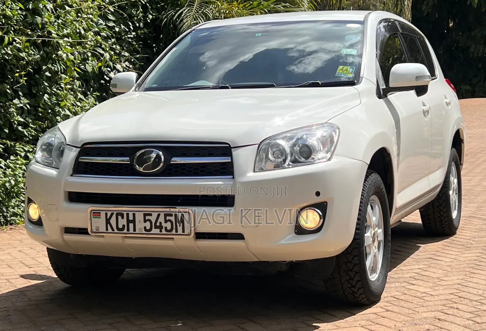 Toyota RAV4 2009 White