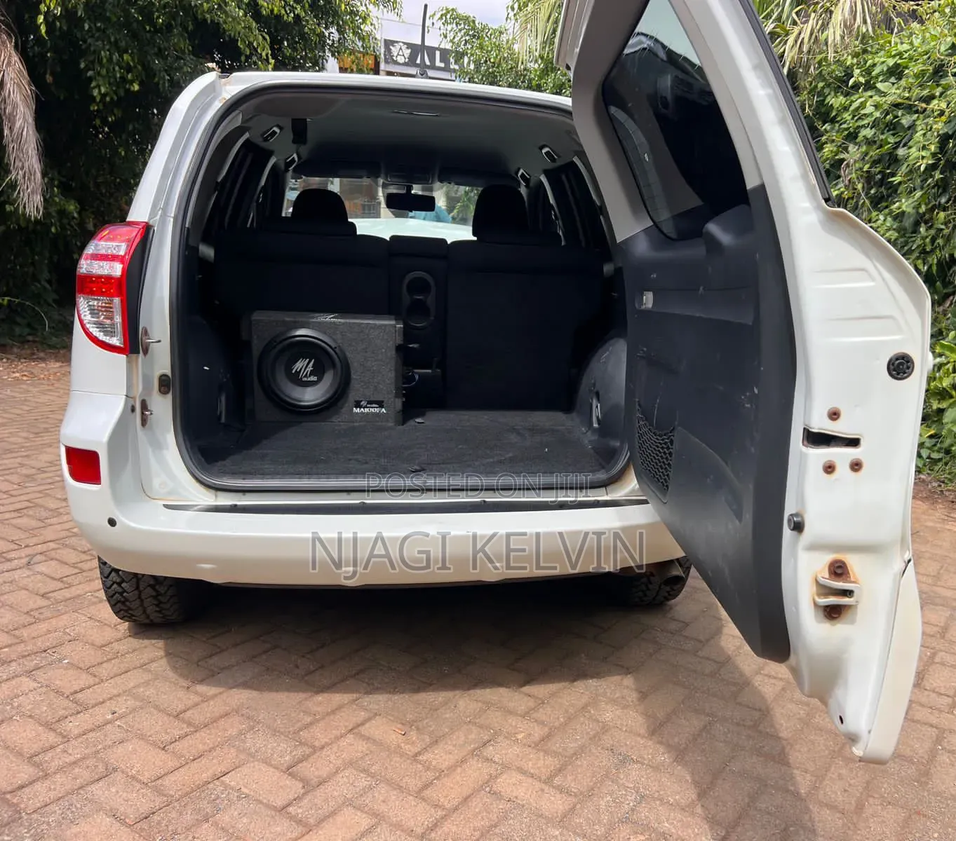 Toyota RAV4 2009 White