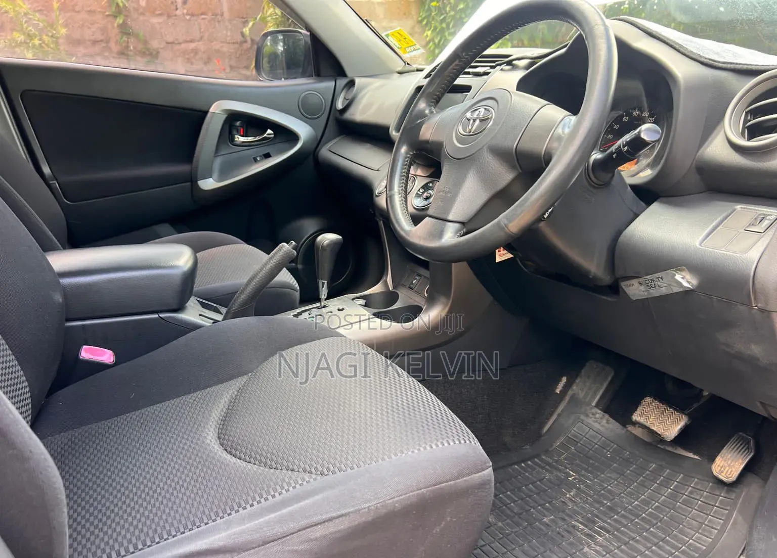 Toyota RAV4 2009 White
