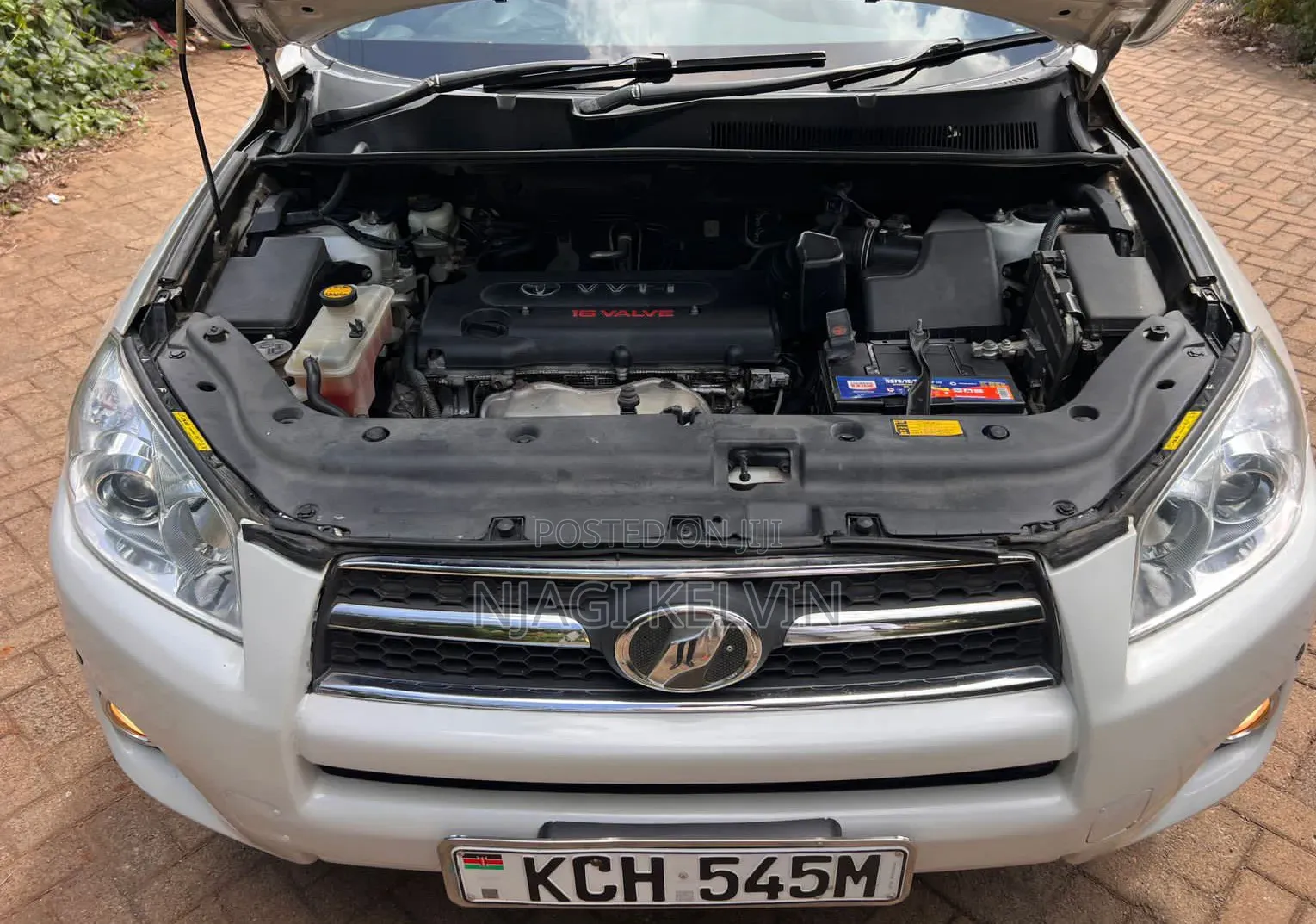 Toyota RAV4 2009 White
