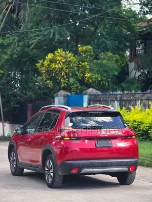 Peugeot 2008 2018 Red