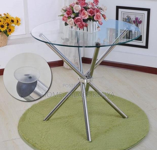 Glass Table: Round Transparent Tempered Glass Dining Table - thumbnail 6