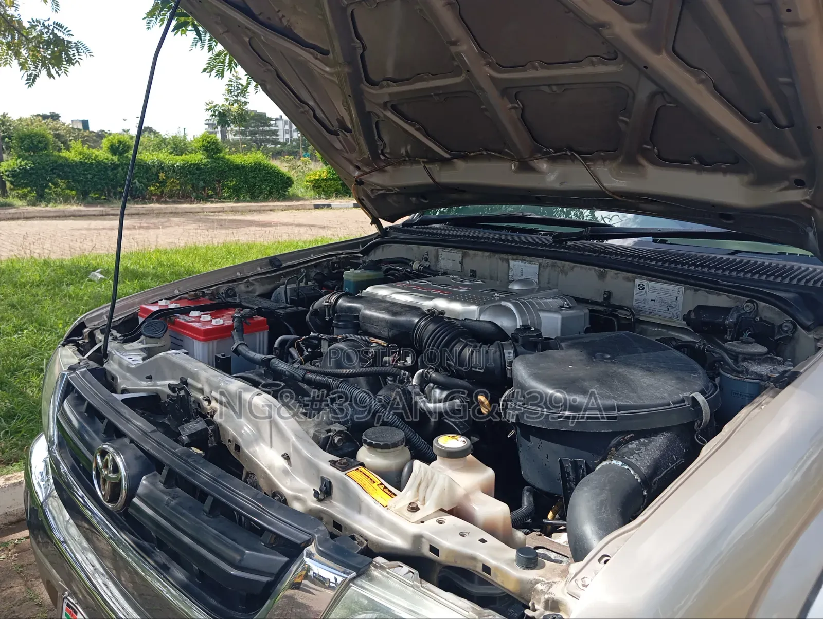 Toyota Hilux 2004 Beige