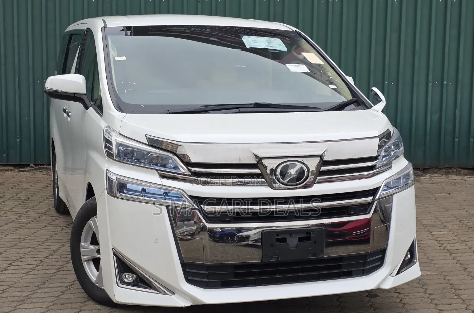 Toyota Alphard 2.5 Petrol AWD 2018 White
