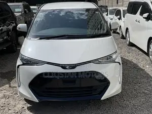 Toyota Estima 2018 White