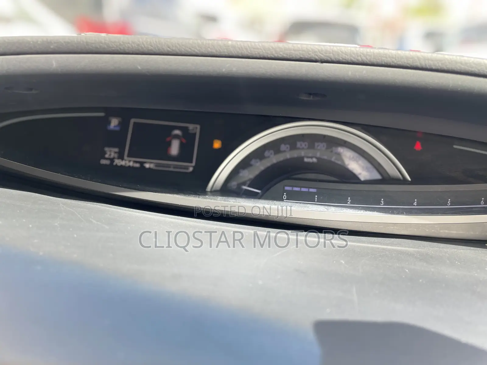 Toyota Estima 2018 White