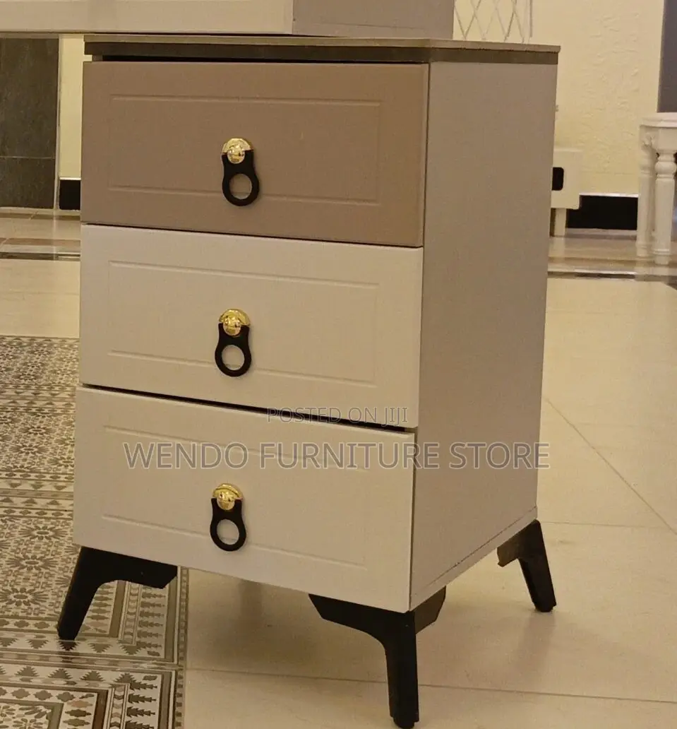 Dressers; Elegant White Dressing Vanity Set