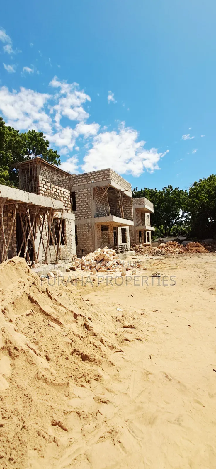 4bdrm Maisonette In Nyali For Sale
