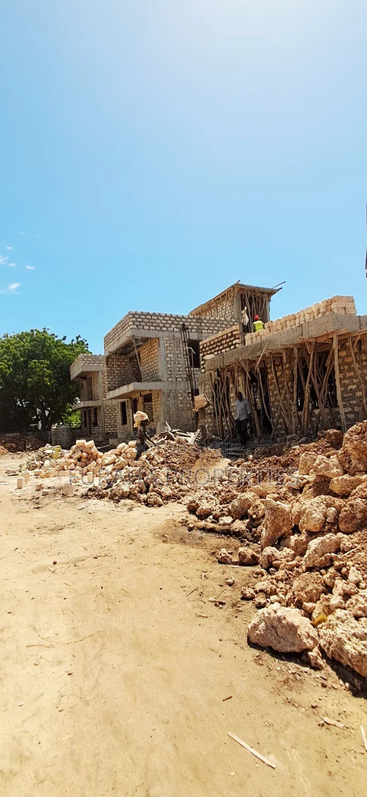 4bdrm Maisonette In Nyali For Sale