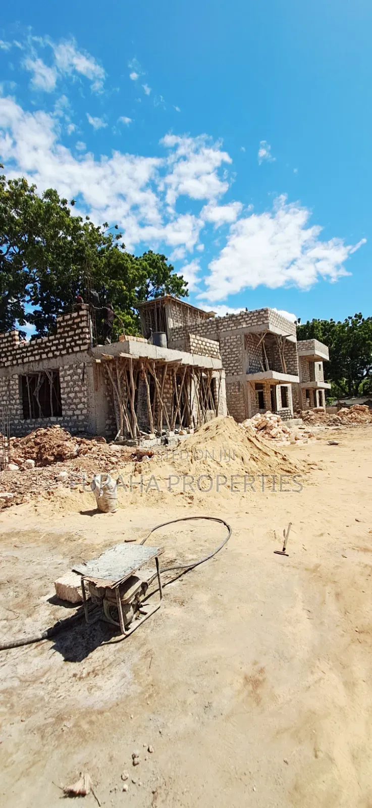 4bdrm Maisonette In Nyali For Sale