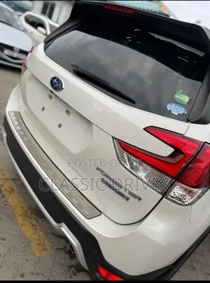Subaru Forester 2019 White