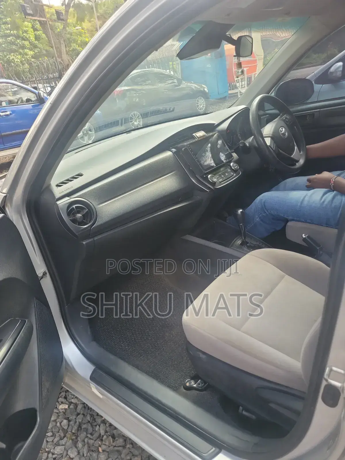 Toyota Axio 2016 Silver