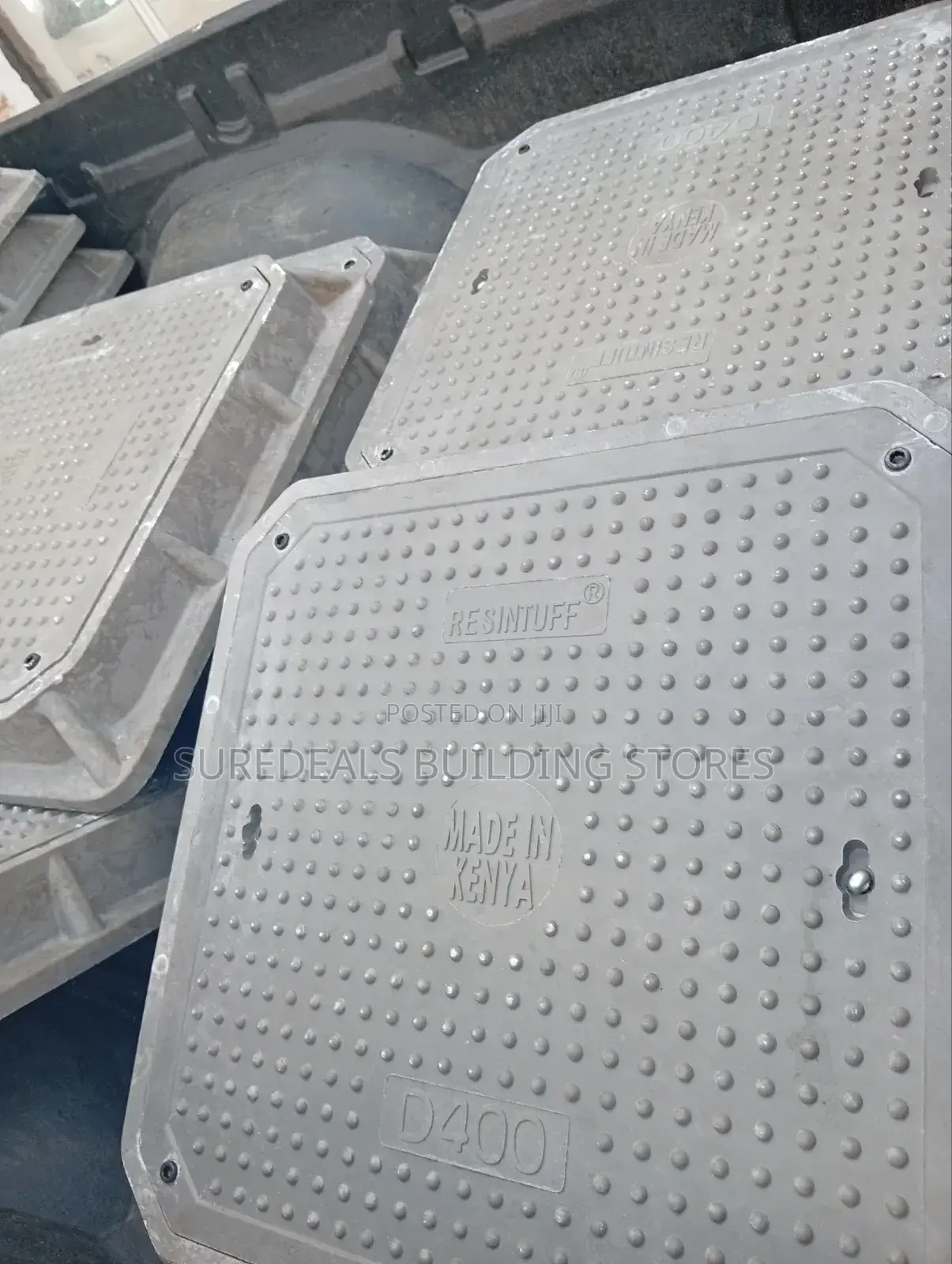 Lockable Fibre Manhole Cover