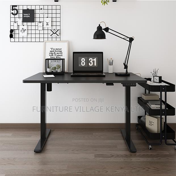 Adjustable Computer Standing Electric Controlled Desk - thumbnail 4