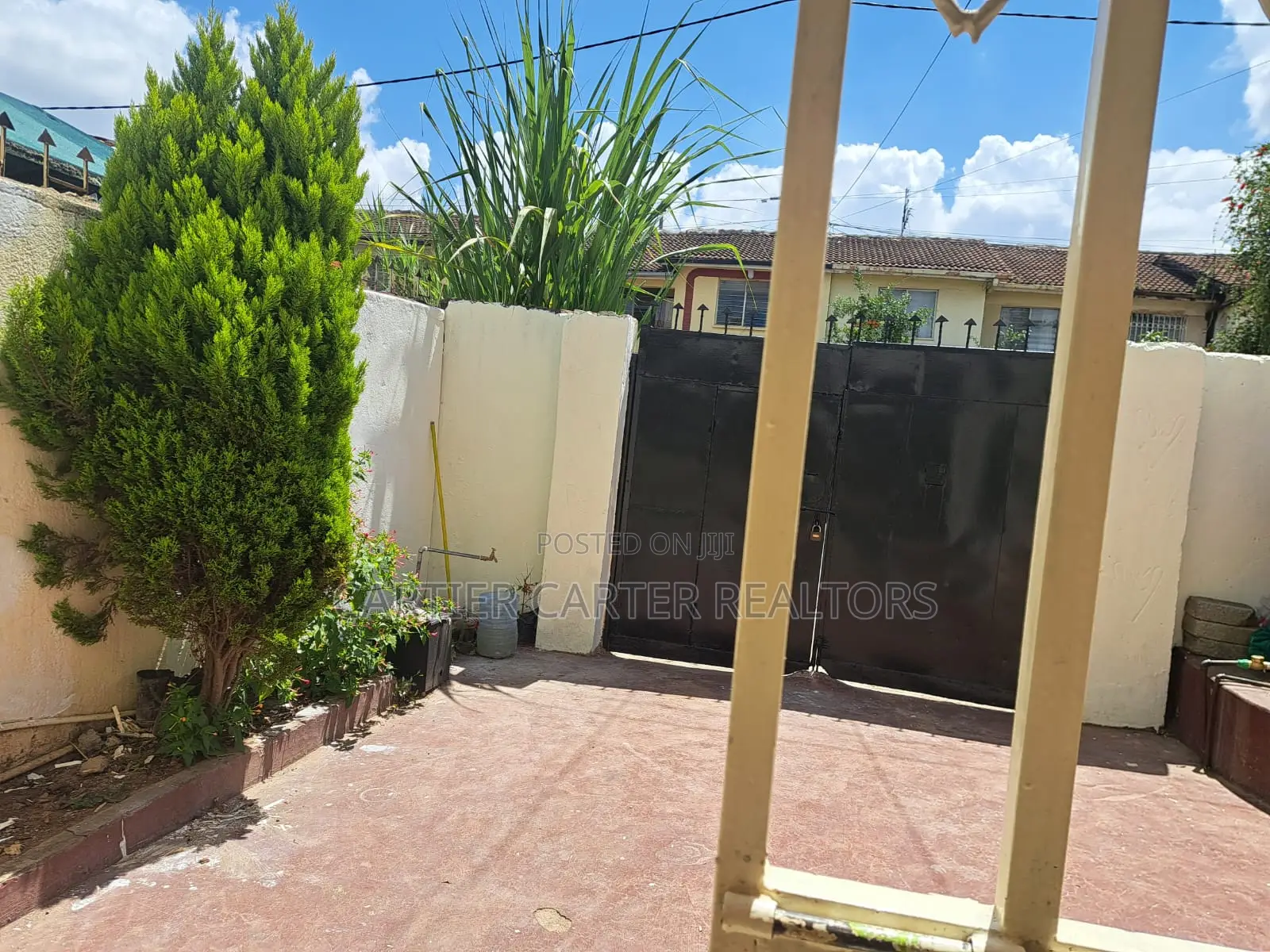 4bdrm Mansion in South C for sale