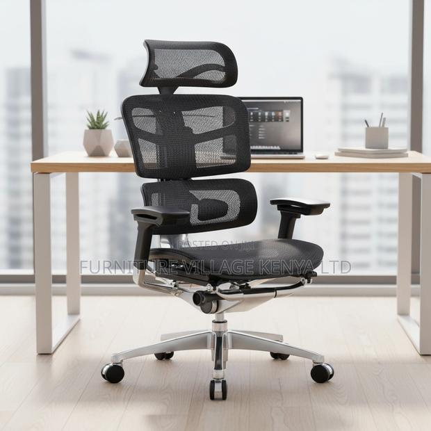 Ergonomic Full Mesh Armchair With Footrest - thumbnail 2