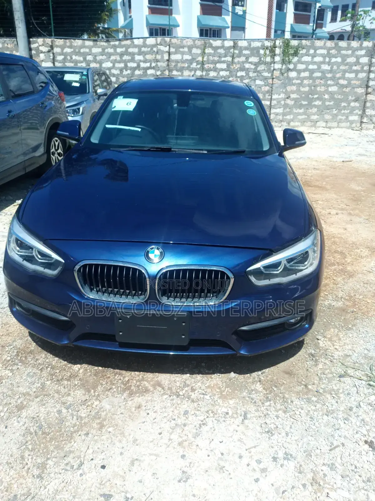 BMW 118i 2018 Blue