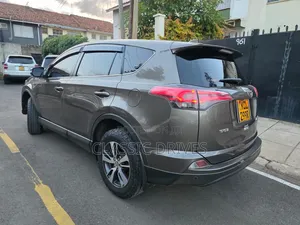 Toyota RAV4 2017 Gray