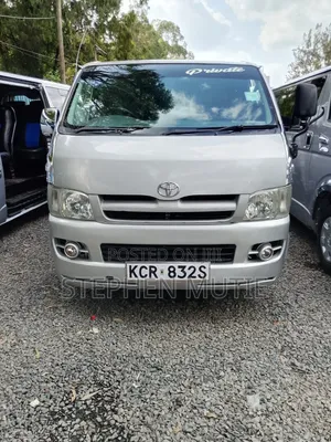 Toyota HiAce 2012 Silver