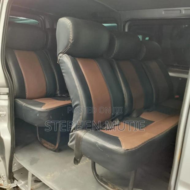 Toyota HiAce 2012 Silver - thumbnail 5