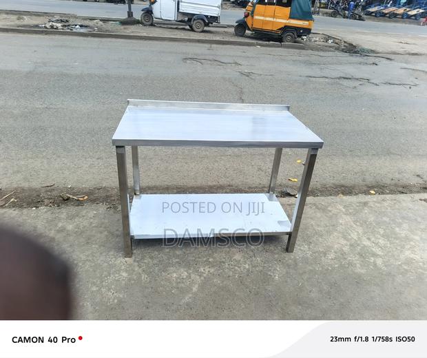 Strong Waking Table Stainless Steel - thumbnail 2