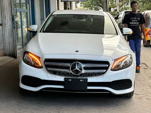 Mercedes-Benz E200 2019 White