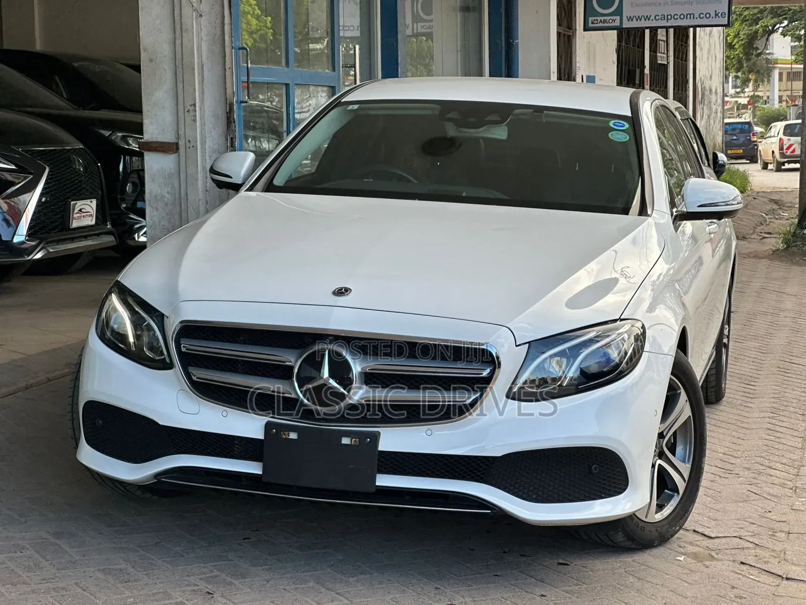 Mercedes-Benz E200 2019 White
