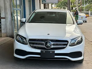Mercedes-Benz E200 2019 White
