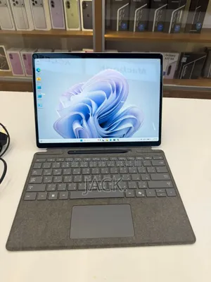 Laptop Microsoft Surface Pro 10 16GB Intel Core i7 SSD 512GB