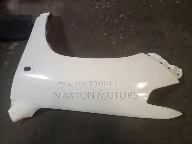Land Cruiser 200 Series 2010 Wing Fender