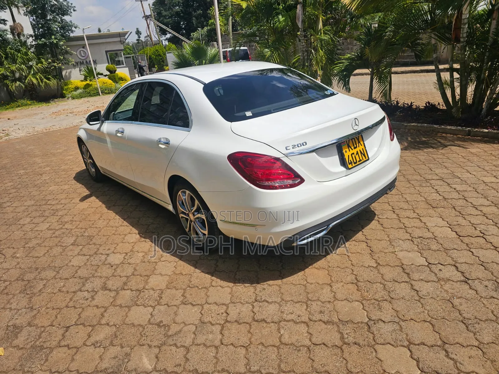 Mercedes-Benz C200 2018 White