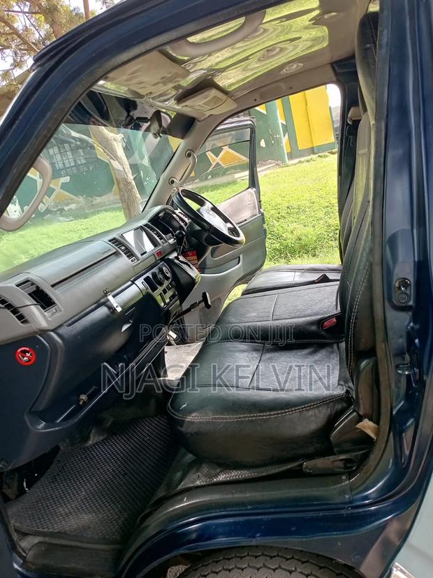 Toyota HiAce 2013 Black - thumbnail 13