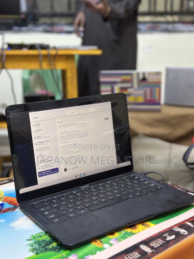 Laptop Google Pixelbook 16GB Intel Core i7 SSHD+SSD 256GB - main view