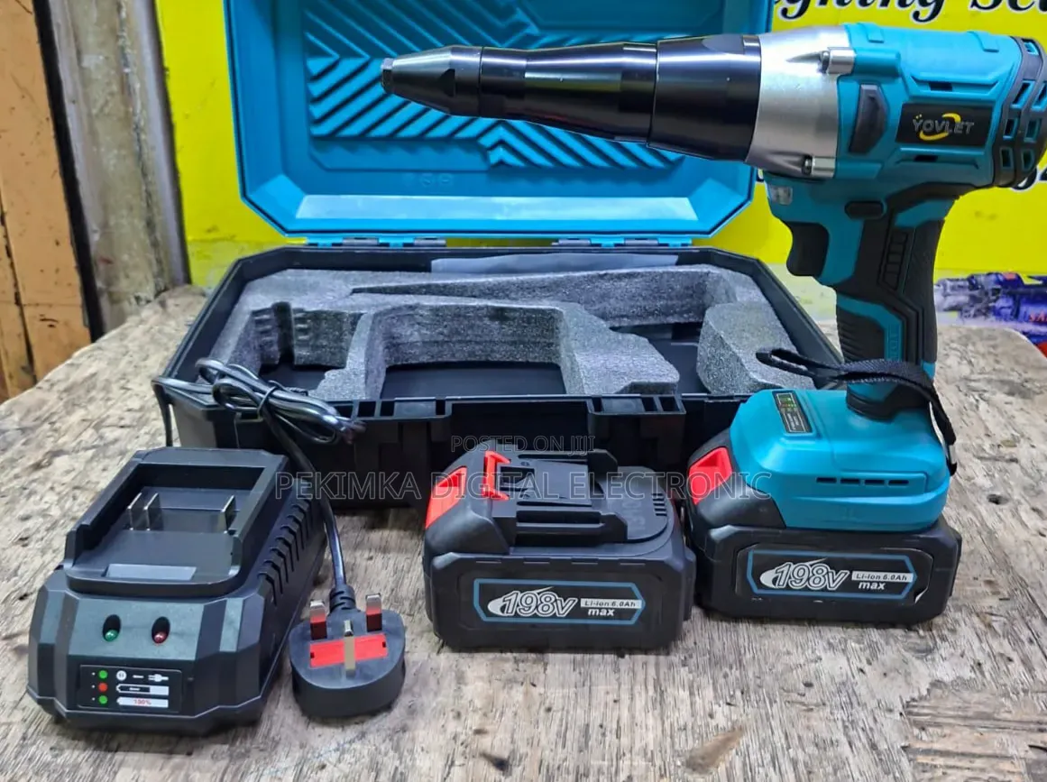 Cordless Brushless Rivet Gun
