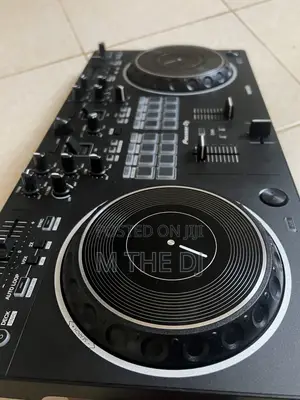 Pioneer DDJ-Rev1 - Excellent