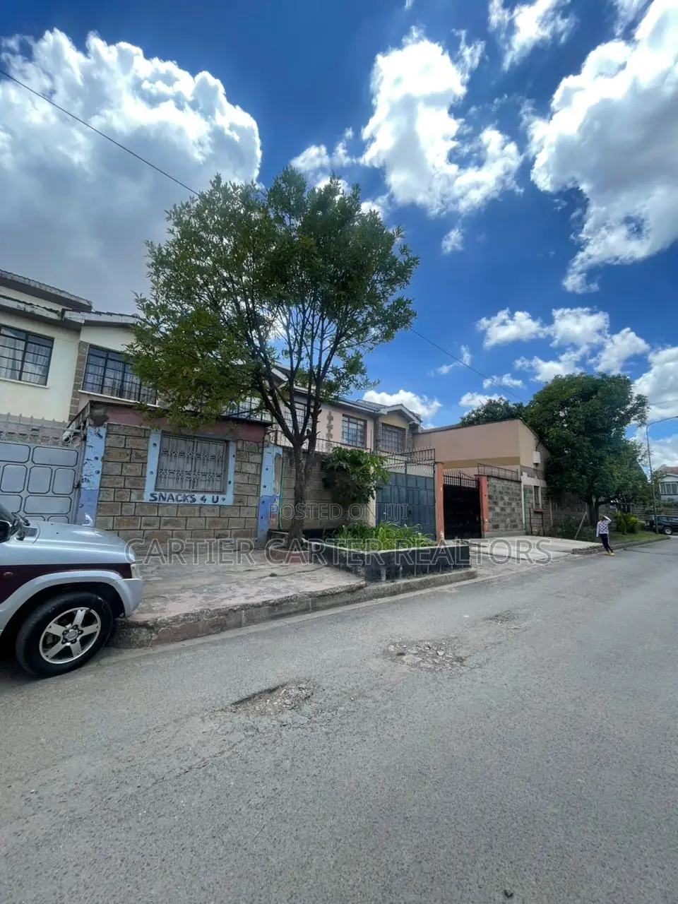 3bdrm Mansion in Greenspan for sale