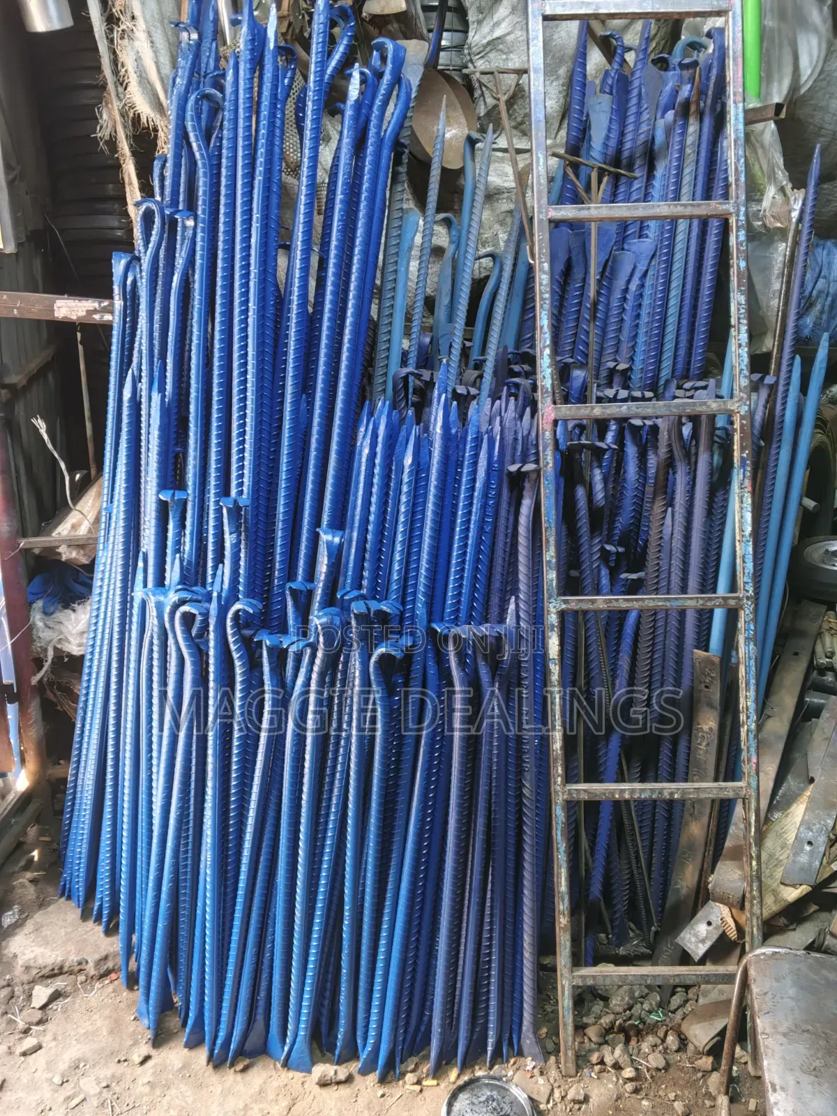 Hexagonal Wrecking Bar
