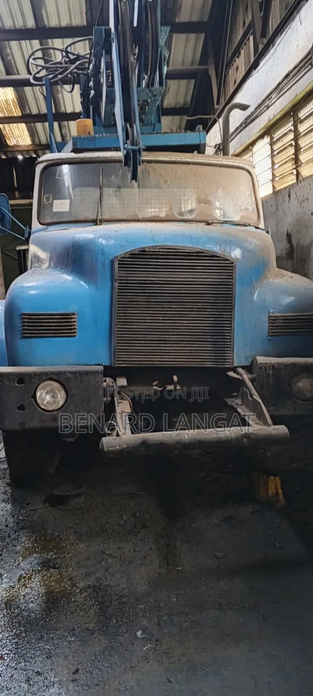 Drilling Truck