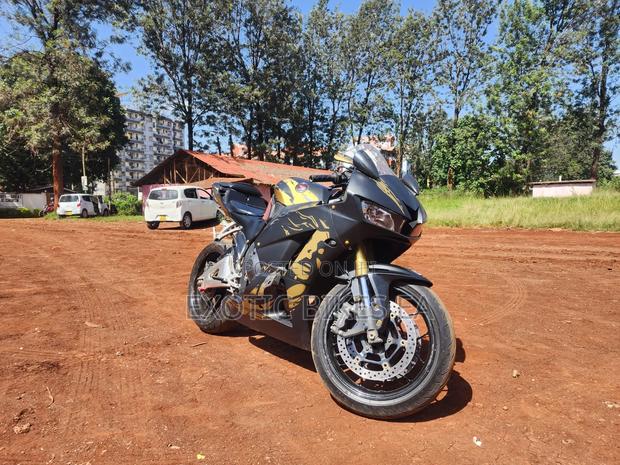 Honda CBR 2013 Black - thumbnail 2