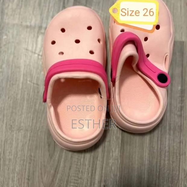 Kids Crocs Size 20-31. - thumbnail 8