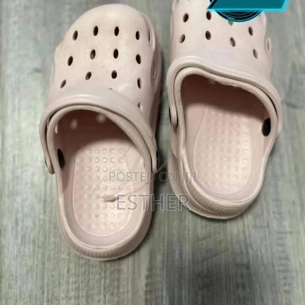 Kids Crocs Size 20-31. - thumbnail 12