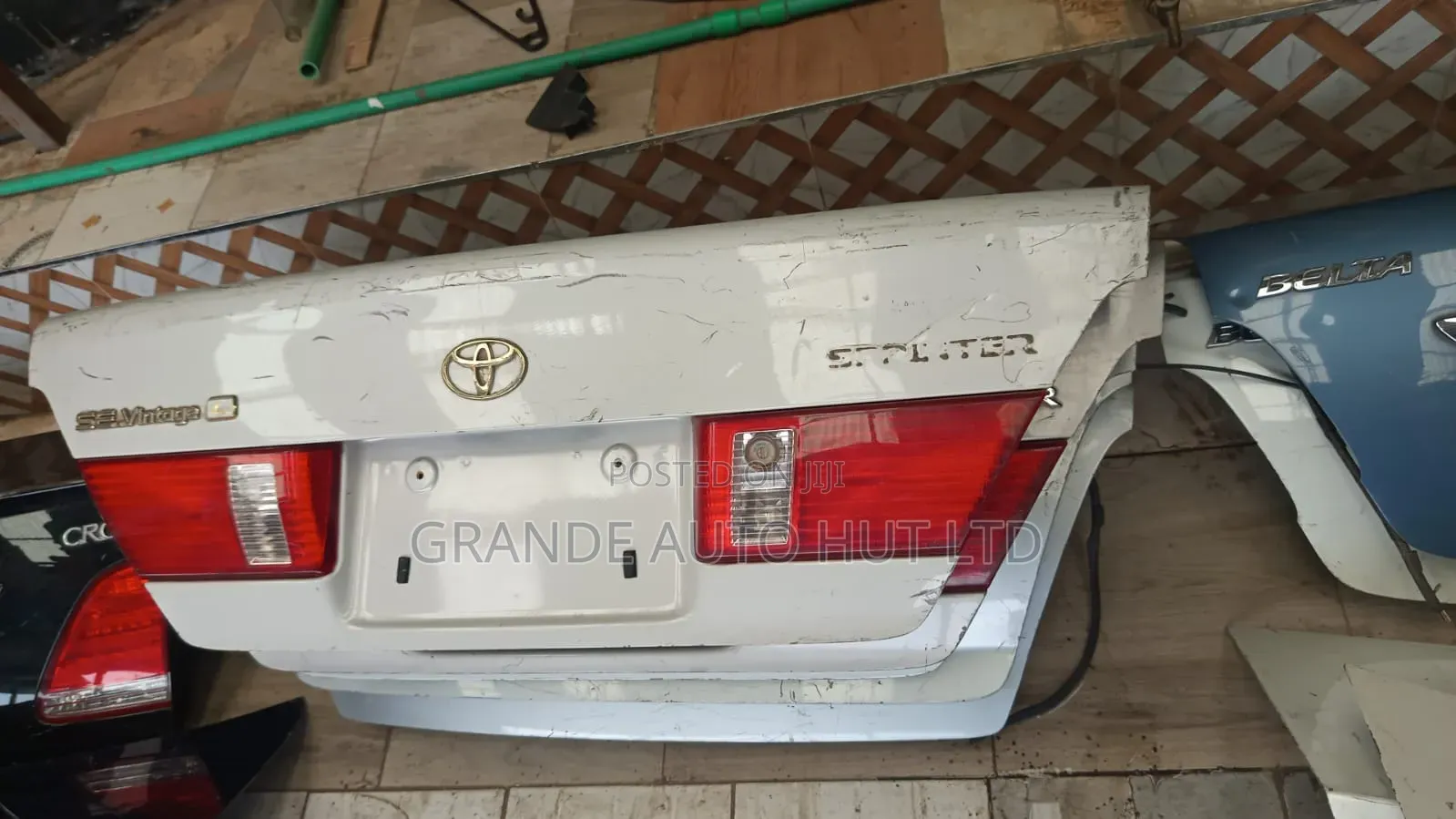 Corolla 110 Sprinter Boot,Trunk