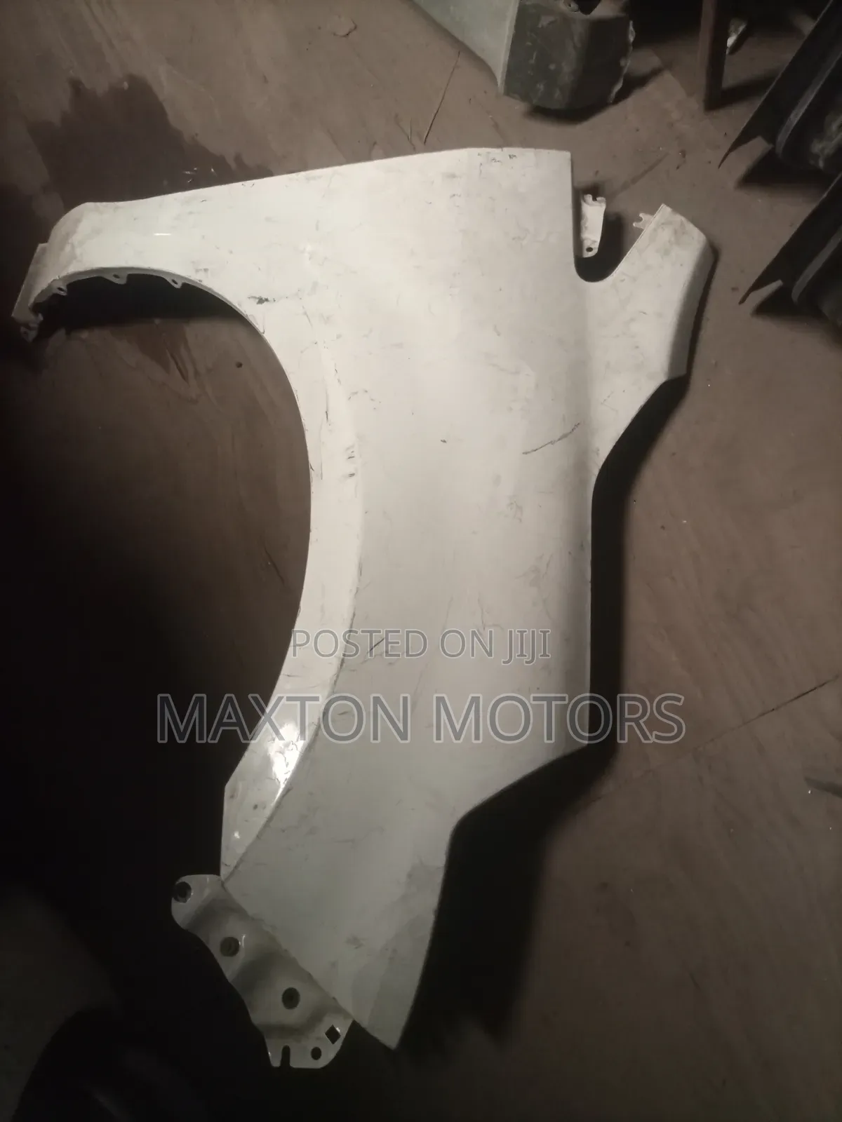 Mazda MPV Wing Fender