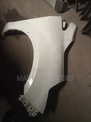 Mazda MPV Wing Fender