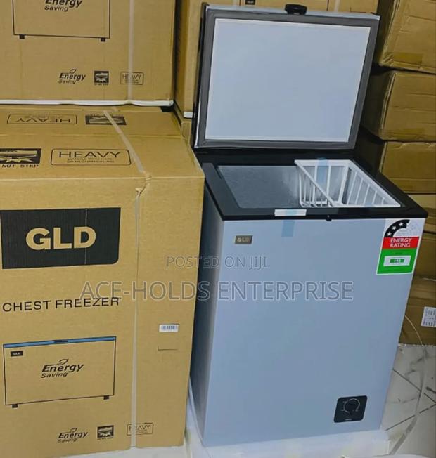 GLD 109 Litres Chest Deep Freezer With Removable Basket - main view