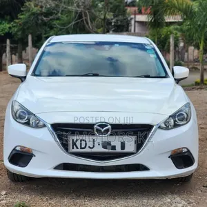 Mazda Axela 2015 White