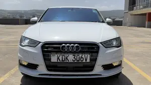 Audi A3 2.0 TFSI Premium quattro 4dr Sedan AWD (2.0L 4cyl Turbo 6AM) White